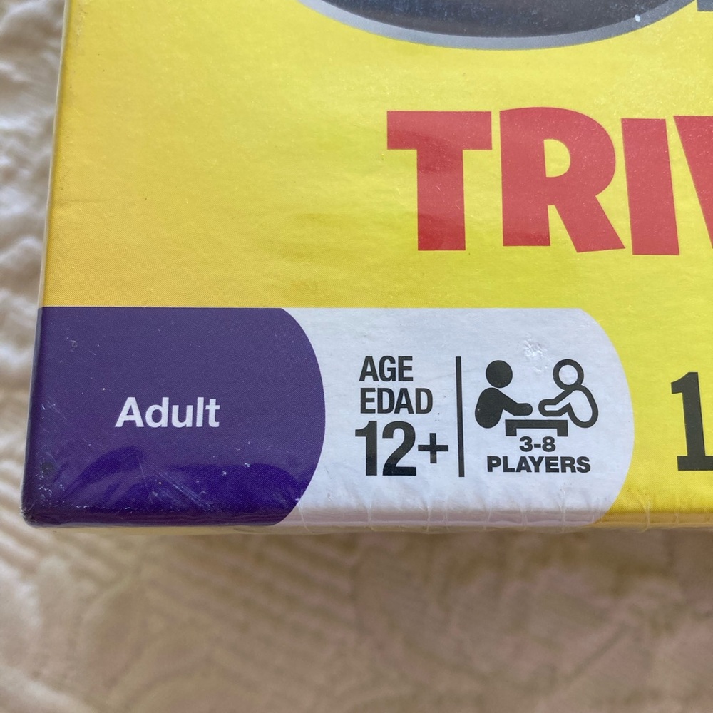 New-In-Box ‘Fact or Crap’ Trivia Game - Picture 3 of 6